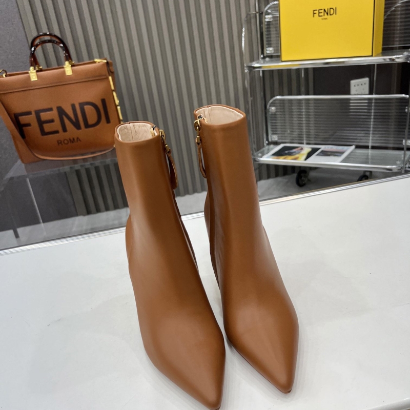 F**di boots